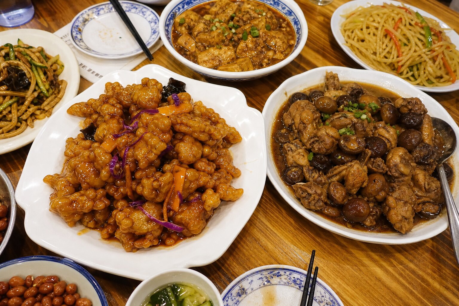 小鸡炖榛蘑